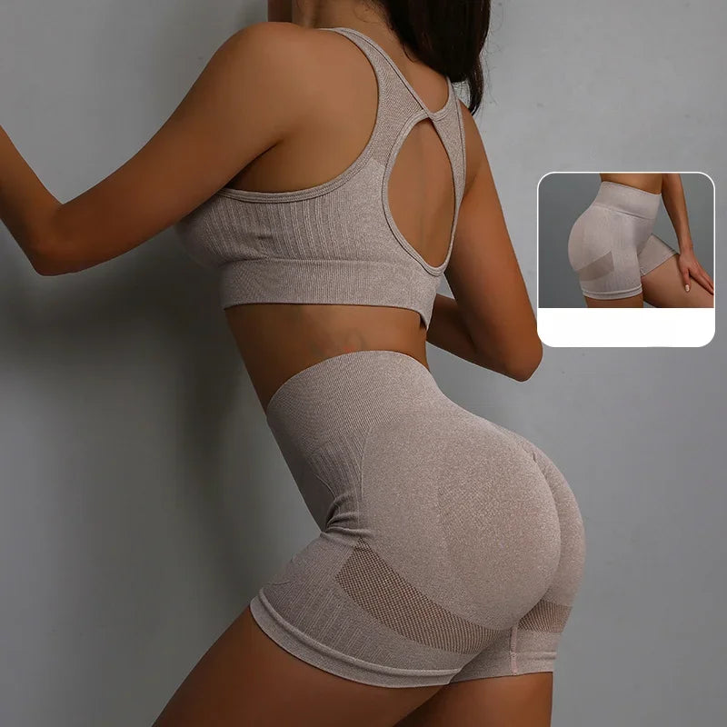Conjunto Deportivo Premium para Mujer - Chaleco y Shorts para Yoga y Fitness