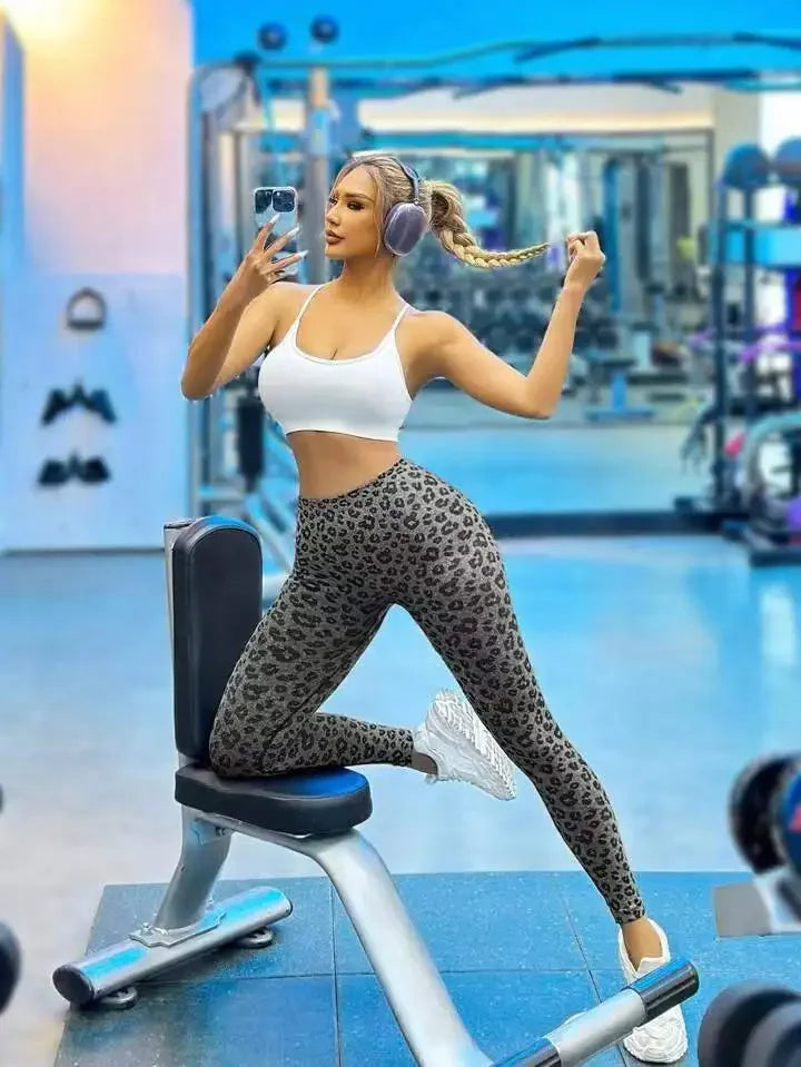 Leggings de leopardo con cintura en V para mujer, leggings ajustados sin costuras, elásticos, de cintura alta, para levantar la cadera, mallas de yoga sexys, pantalones deportivos para correr y gimnasio